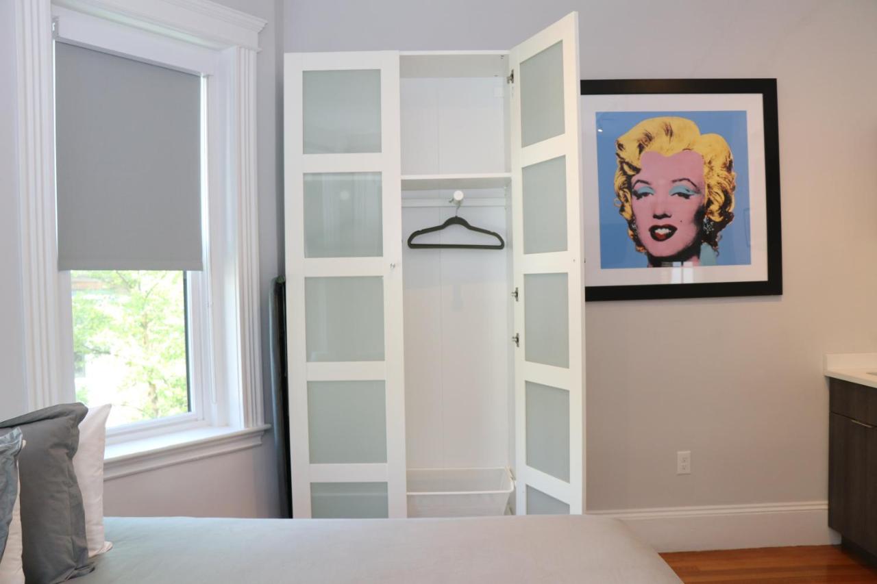 A Stylish Stay W/ A Queen Bed, Heated Floors.. #14 ブルックライン エクステリア 写真
